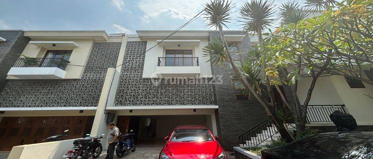  Rumah Kontrakan Semi Furnished Bagus di Kemang, Mampang Prapatan 1