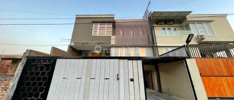 Dijual Rumah Jalan Demang Lebar Daun Palembang Rumah 1