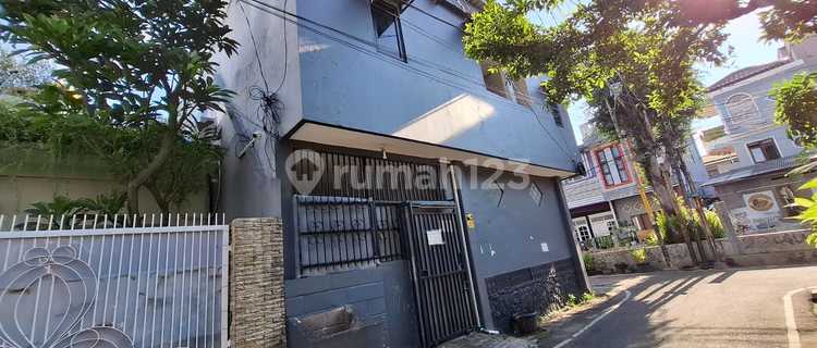 For Sale: 3-Story Boarding House with Active Hook, Stone Well, Central Jakarta 1