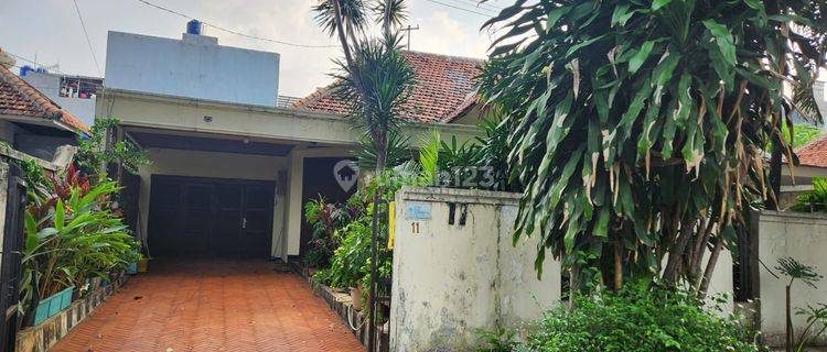 Rumah 1,5 lantai dijual di Pejompongan Bendungan Hilir,  Jakpus 1