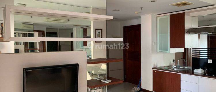 Apartement Pakuwon Waterplace 2 BR Furnished 1