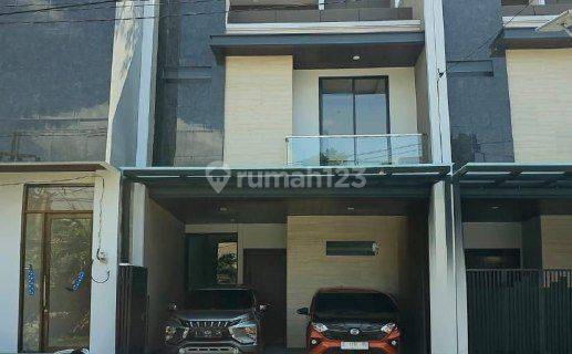 Rumah Dukuh Kupang Furnished Siap Huni Minimalis 1