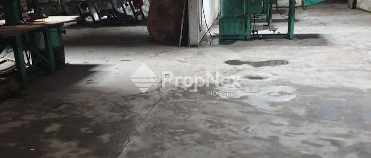 ex Pabrik tekstil lurusan banyu urip, dekat pintu tol 1
