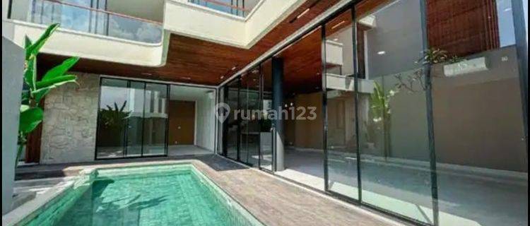 Brand New Modern And Topical Villa Near Canggu 1