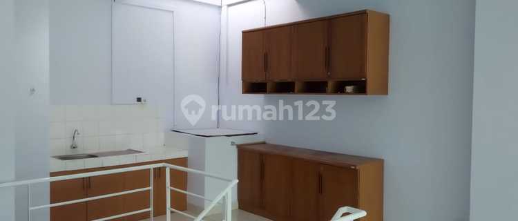 For Rent: 3-Story Semifurnished Shop House (Ruko) Bidex Teraskota, BSD Tangerang 1