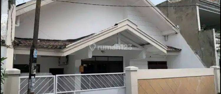 Disewakan Rumah Karangempat Sudah Renov Siap Huni Dekat Kenjeran 1