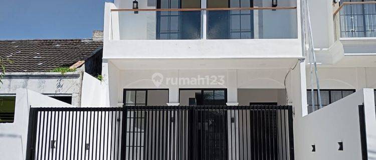 Rumah Darmo Permai 3 Kamar Minimalis Lokasi Strategis 1