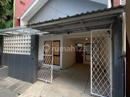 Disewakan Rumah 2 Lantai Minimalis Modern Di Riung Bandung 1