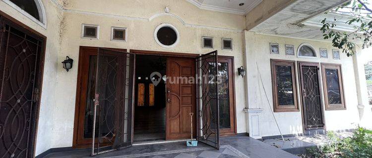 Rumah 1.5 Lantai Hook Luas Siap Huni di Salatiga 1