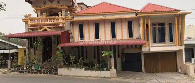 Dijual Rumah 3 Lt Buat Keluarga Besar / Kostan Di Tiban, Batam 1