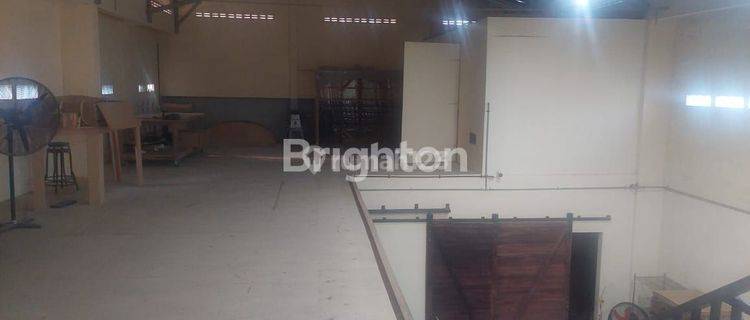 TEMPAT DAN LOKASI LANGKA UNTUK SIMPAN BARANG ATAU WORKSHOP 1