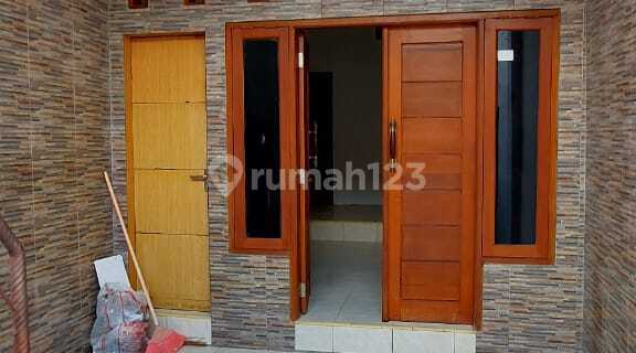 307. Dijual Rumah Kosan 8 Kamar di Kramat Kwitang Senen 2 Lantai – Lokasi Strategis Jakarta Pusat Dekat kampus dan kantor 1