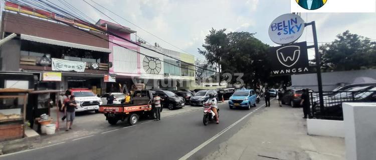 165. Strategic Shop House for Rent in Central Kemang Utara, Mampang Prapatan, South Jakarta 1