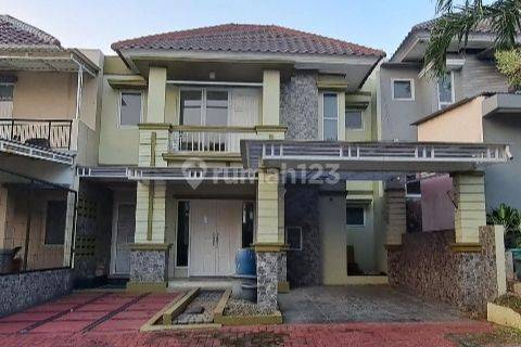 Rumah 5 Kamar Tidur Dekat Tol Lrt Di Legenda Wisata 1