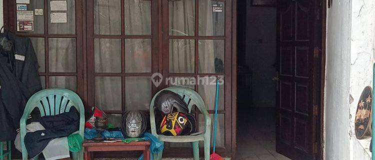 Rumah HGB di Cempaka Mas, Jakarta Pusat 1