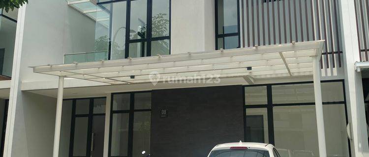 Disewakan rumah 2lantai di cluster Denver PIK 2 1