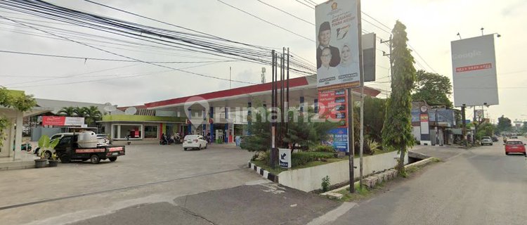 Affordable Business Space at Gas Station on Jl. Brigjen Sudiarto, Semarang City 4450104 1