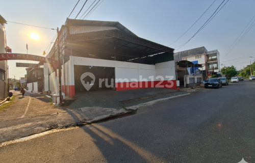 Ready-to-Use Workshop Strategic City Center in West Semarang A4856 1