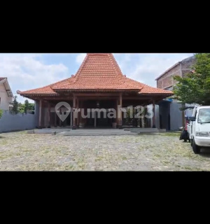 Strategic Ready-to-Live Land and Building in Genuk A4088 1