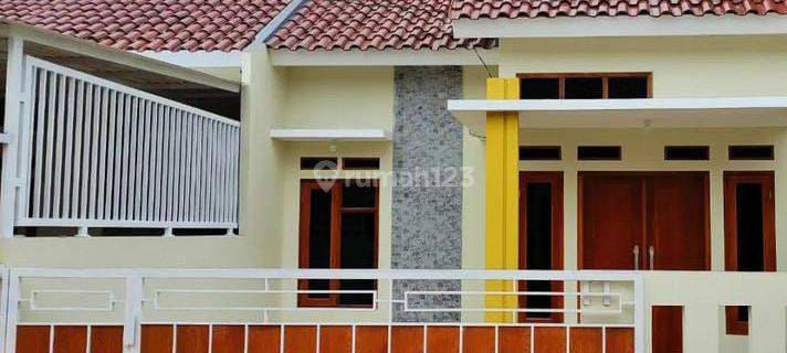 Rumah Cash Keras Dan Cash Bertahap Dekat Stasiun 1