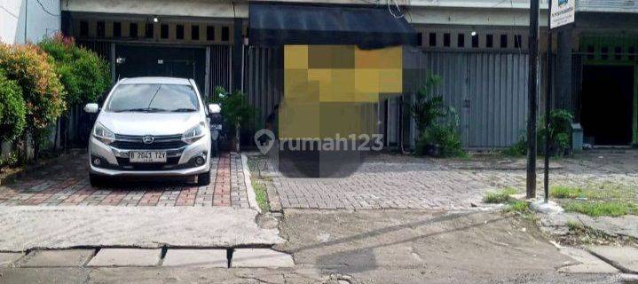 Ruko Siap Pakai & Lokasi Ramai 1
