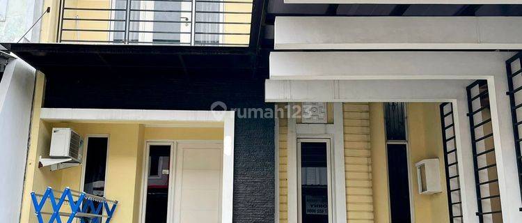 Rumah 2 Lantai di Sutera feronia alam sutera  1