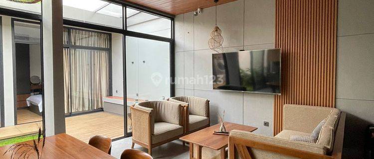 Rumah Cantik Dan Desain Interior Yang Mewah Di Suvarna Sutera 1