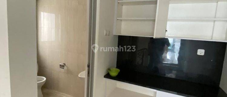 Dijual Ruko Baru Renovasi Lokasi Strategis  1