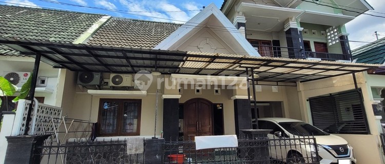 Homestay dengan 7 Kamar Tidur di Perum Area Ngestiharjo, Bantul 1