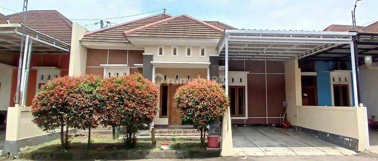 Rumah 1 Lantai Dalam Perum Area Maguwoharjo, Depok, Sleman 1