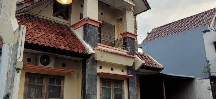 Rumah 2 Lantai Dalam Perum Area Sanggrahan, Condongcatur, Sleman 1