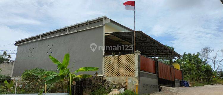 Dijual Rumah Jl Stadion 2. Batakan 1