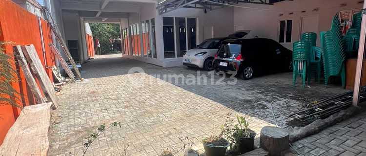 Rumah Kp. Ciroyom tengan. Cipeundeuy. Bandung Barat.  1