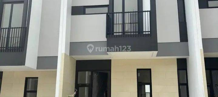 Rumah 2 Lantai Baru SHM di Grand City Balikpapan 1