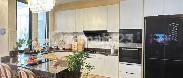 For Rent Nice Two-Story House Above Thamrin City Mall 1