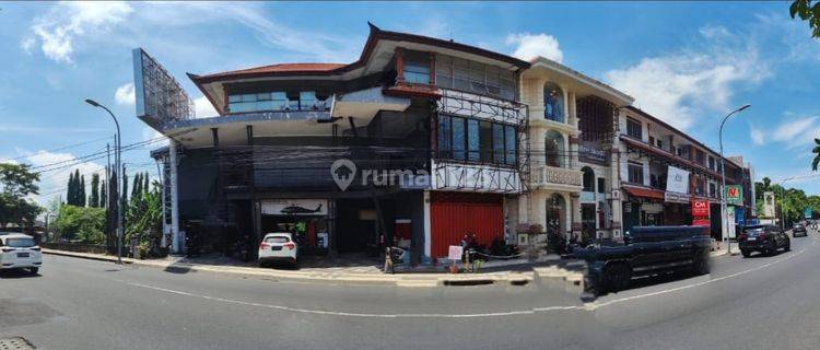 SECONDARY RUKO 3 LANTAI DEKAT PANTAI KUTA 1