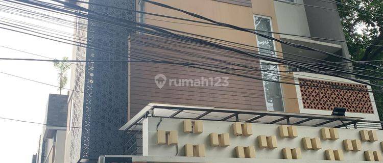 Rumah Mewah Design Modern Eksklusif Dalam Cluster Jagakarsa Jalan Raya Warung Silah Jaksel 1