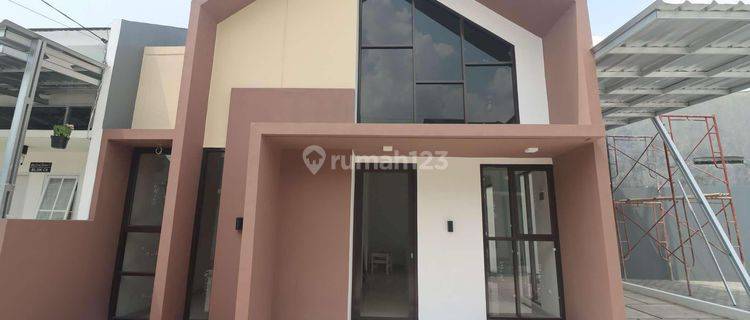 Rumah Cantik Model Scandinavian Lokasi Cluster Pasir Putih Sawangan Harga All In Bonus Canopy,2 Unit Ac,token Listrik 1