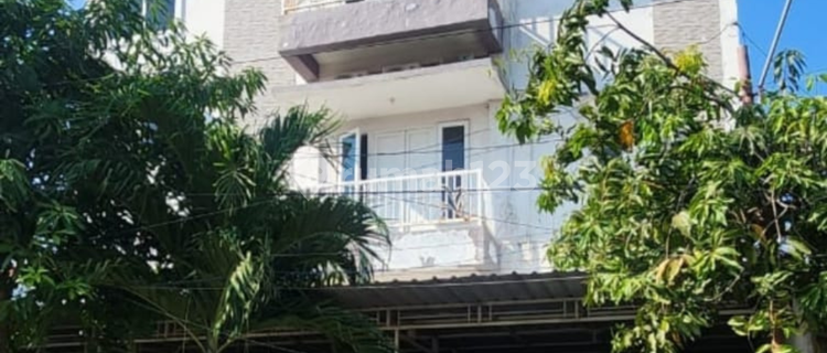 (Silakan berikan teks yang ingin Anda terjemahkan ke dalam bahasa Inggris.) 1