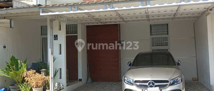 Rumah Startegis 2 Lantai Fully Furnished Dekat Exit Tol 1
