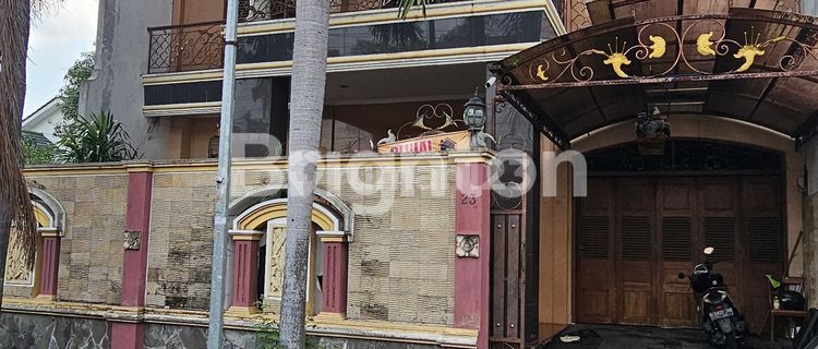 RUMAH ARTISTIK SIAP HUNI DI SEMARANG BARAT DEKAT BANDARA 1