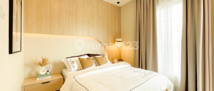 Rumah 2 Lantai Modern Kondisi Unit Baru Dijual Area Strategis Dekat Sekolah 1