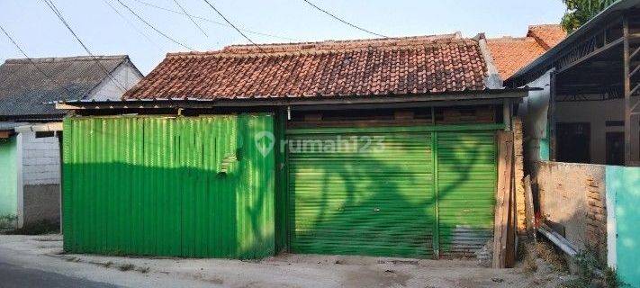 Di Jual Rumah Dan Kios/Ruang Usaha Cocok Untuk Usaha Di Sewakan  1