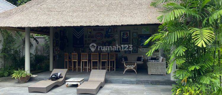 Rumah Type Villa Furnished, Di Jalan Pengembak, Sanur, Shm, Dijual Opsi Sewa 20thn. 1