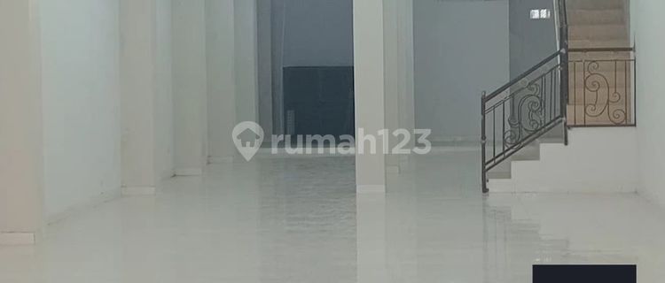 For Sale Renovated Shop House in Sukowati Ready to Use 1