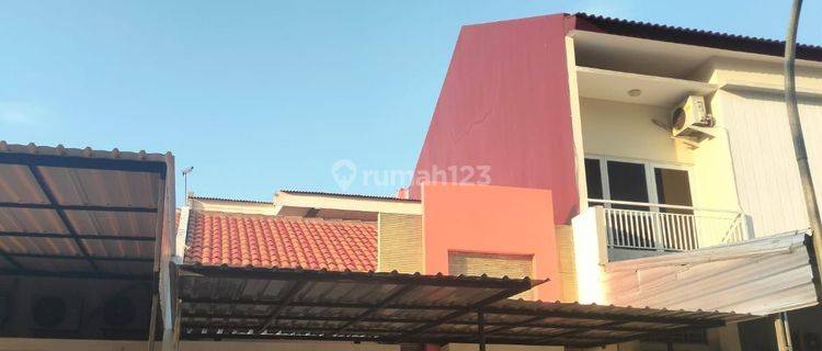 Dijual Rumah Shm Di Perumahan Graha Padma  1