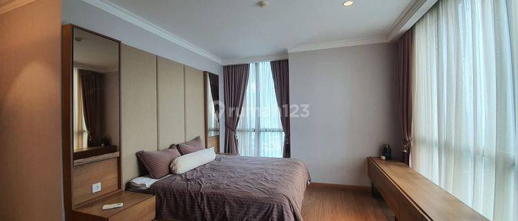 Rent Your Dream 2-Bedroom Fully Furnished Apartment at Residence 8 Senopati, SCBD South Jakarta, Move In Ready. 1