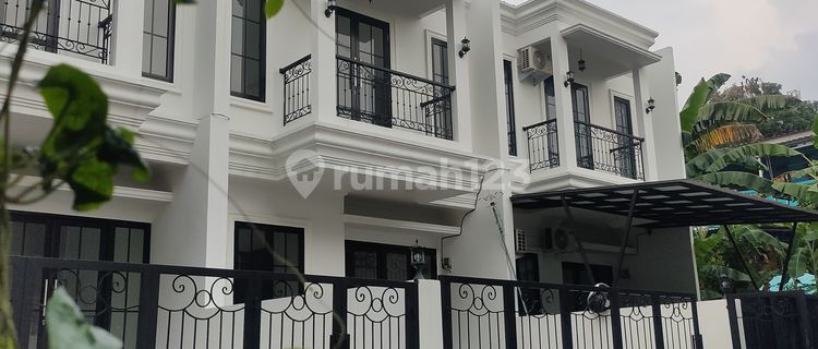 2-story house for sale at a low price in Depok city. 1