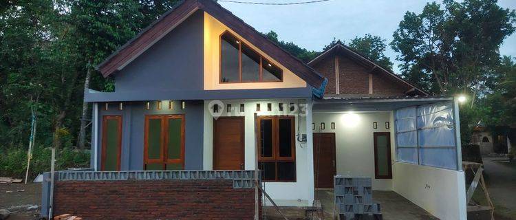 DIJUAL RUMAH PALING MURAH DI TIMUR POLRES SLEMAN 1