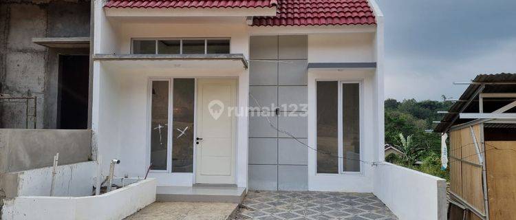 Rumah Murah Baru Di Jogja Dalam Perumahan Nyaman Dan Strategis 1